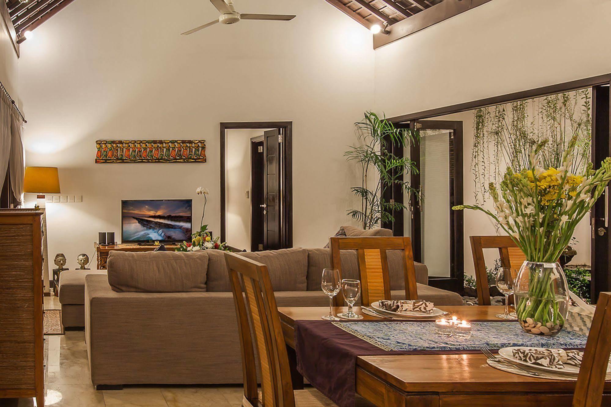 Benoa Bay Villas By Premier Hospitality Asia Nusa Dua  Exterior photo