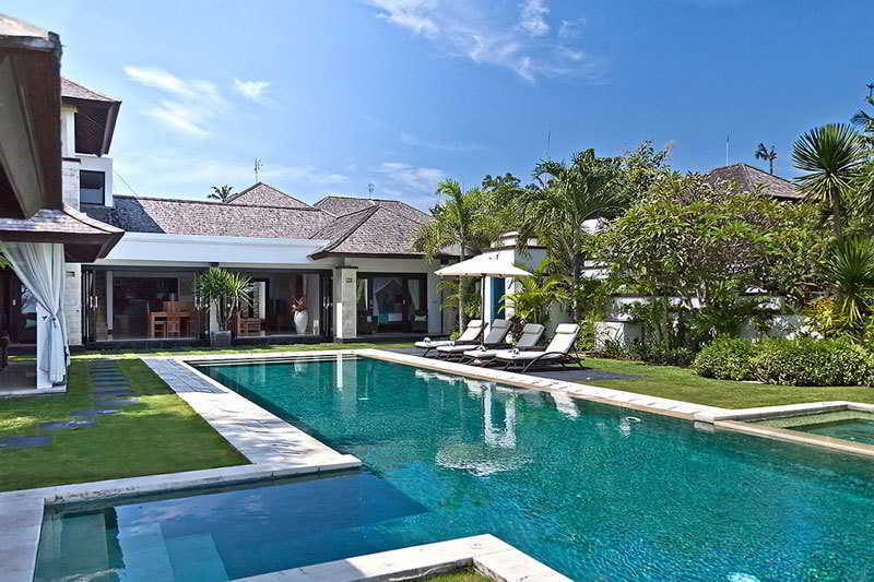 Benoa Bay Villas By Premier Hospitality Asia Nusa Dua  Exterior photo